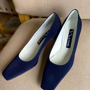 French blue Nina heals worn once! Beautiful thin block heel! Stylish square toe
